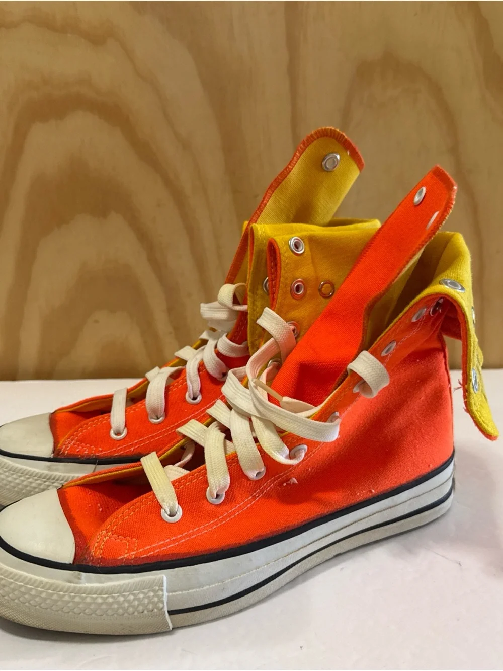 Vintage 70's converse allstar hi-top orange sneakers US sz 9 - Picture 3 of 9